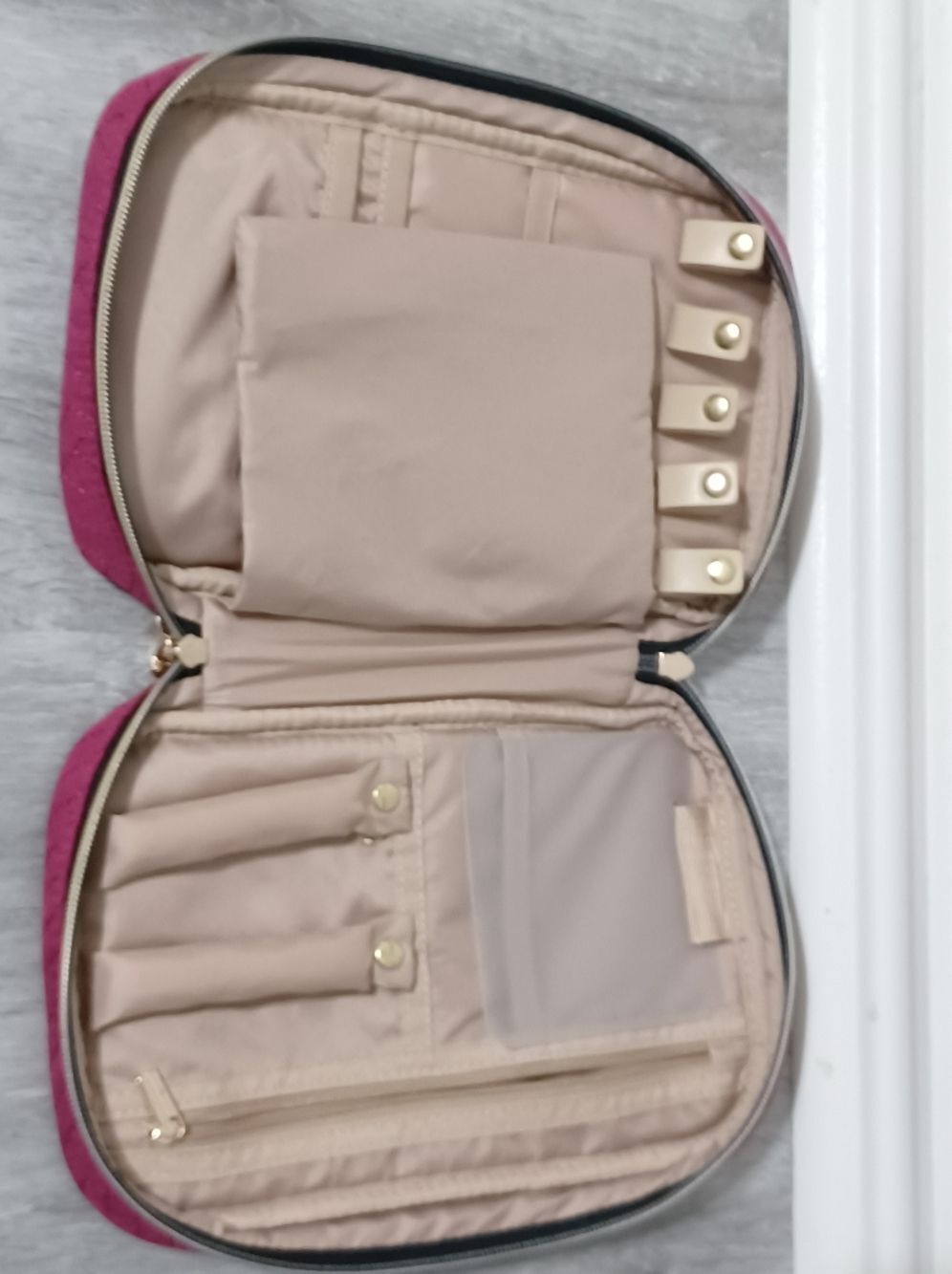 BAGSMART Quilted Travel Jewelry Case - Hot Pink - Picture 3 of 3